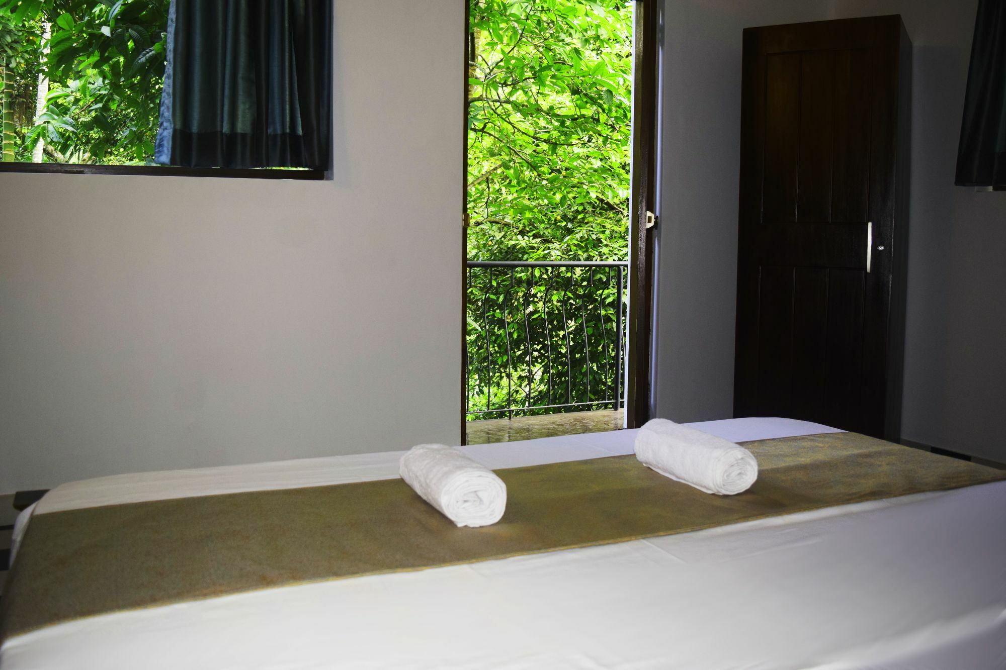 Avaana By Springhills Hotel Kandy Exterior photo